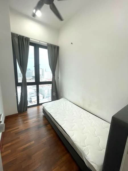 Kediaman Servis untuk Disewa di Pacific Star - Kimberly Chan - Bedroom - PropertyGuru.com.my