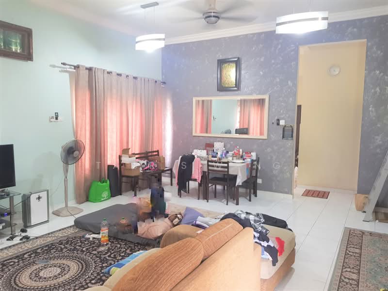 Rumah Teres 2-Tingkat untuk Disewa di Kota Bayuemas (Klang) - Tabris Wong - Living Room - PropertyGuru.com.my