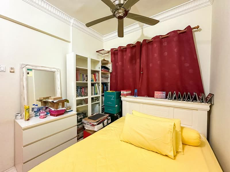 Apartment for Sale at Pangsapuri Permai Puteri - Izzat Zamros - Bedroom - PropertyGuru.com.my