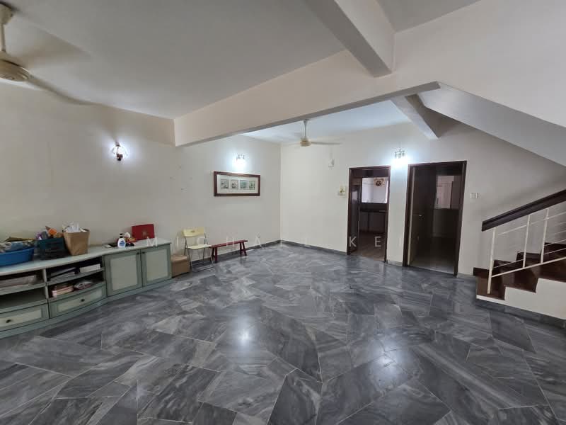 2-storey Terraced House for Sale in Bandar Utama 3 (Bandar Utama) - Michael Kei - Living Room - PropertyGuru.com.my