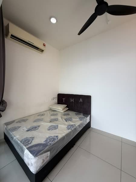 Condominium for Rent at Kings Bay @ Country Garden Danga Bay - Suntha . - PropertyGuru.com.my