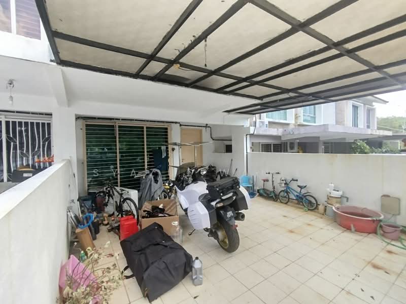2-storey Terraced House for Sale in Taman Lestari Putra (Seri Kembangan) - Syazue Wanie - Exterior - PropertyGuru.com.my