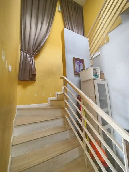 2-storey Terraced House for Sale in Taman Lestari Putra (Seri Kembangan) - Syazue Wanie - Interior - PropertyGuru.com.my