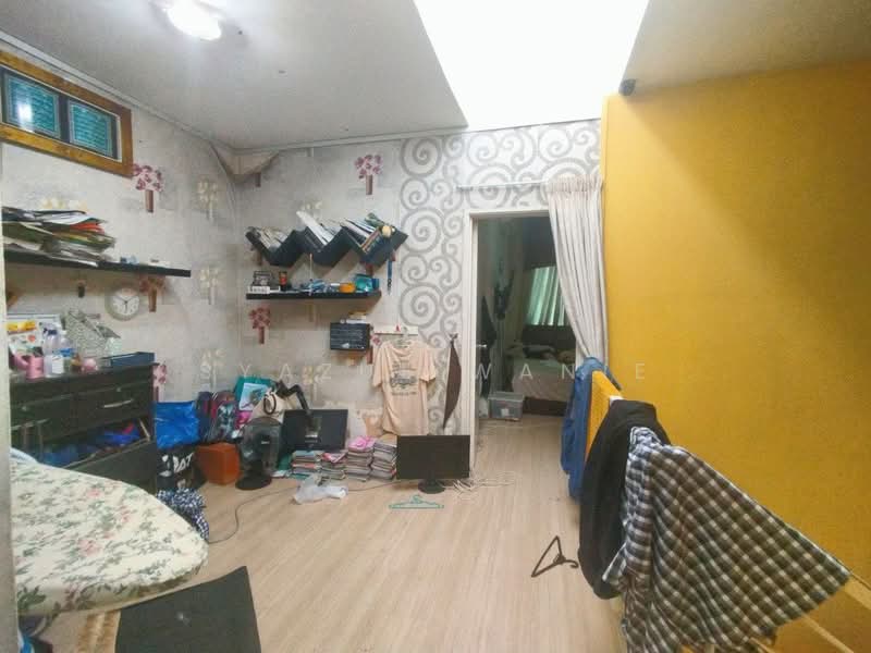 2-storey Terraced House for Sale in Taman Lestari Putra (Seri Kembangan) - Syazue Wanie - Interior - PropertyGuru.com.my