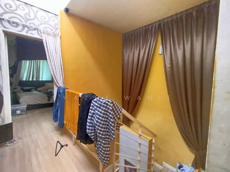 2-storey Terraced House for Sale in Taman Lestari Putra (Seri Kembangan) - Syazue Wanie - Bedroom - PropertyGuru.com.my