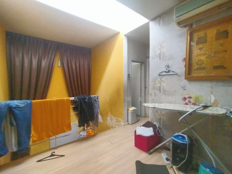2-storey Terraced House for Sale in Taman Lestari Putra (Seri Kembangan) - Syazue Wanie - Interior - PropertyGuru.com.my