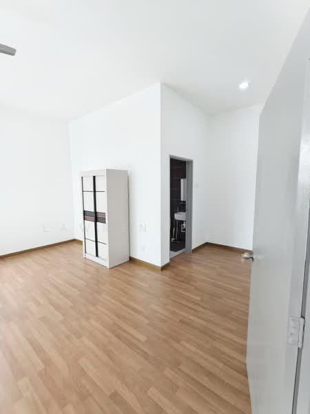 Rumah Berkembar untuk Disewa di Canary Garden (Klang) - Lawrence Ooi - Bedroom - PropertyGuru.com.my