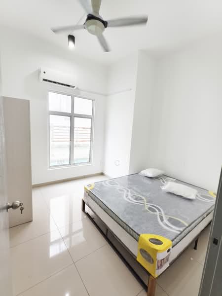 Rumah Berkembar untuk Disewa di Canary Garden (Klang) - Lawrence Ooi - Bedroom - PropertyGuru.com.my