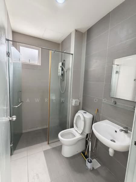 Rumah Berkembar untuk Disewa di Canary Garden (Klang) - Lawrence Ooi - Bathroom - PropertyGuru.com.my