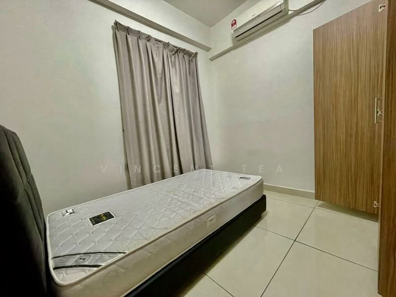 Service Residence for Rent at D'Inspire Residence (Inspira Bestari) - Vincent Tea - Bedroom - PropertyGuru.com.my