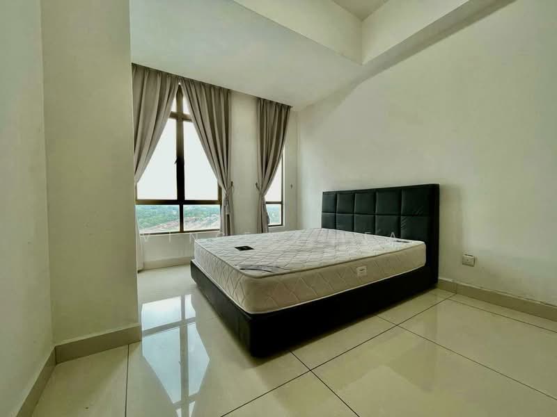 Service Residence for Rent at D'Inspire Residence (Inspira Bestari) - Vincent Tea - Bedroom - PropertyGuru.com.my