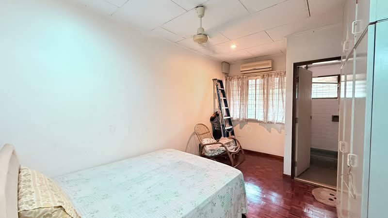 2-storey Terraced House for Sale in Taman Desa (Kuala Lumpur) - Dlynie Ooi - Bedroom - PropertyGuru.com.my