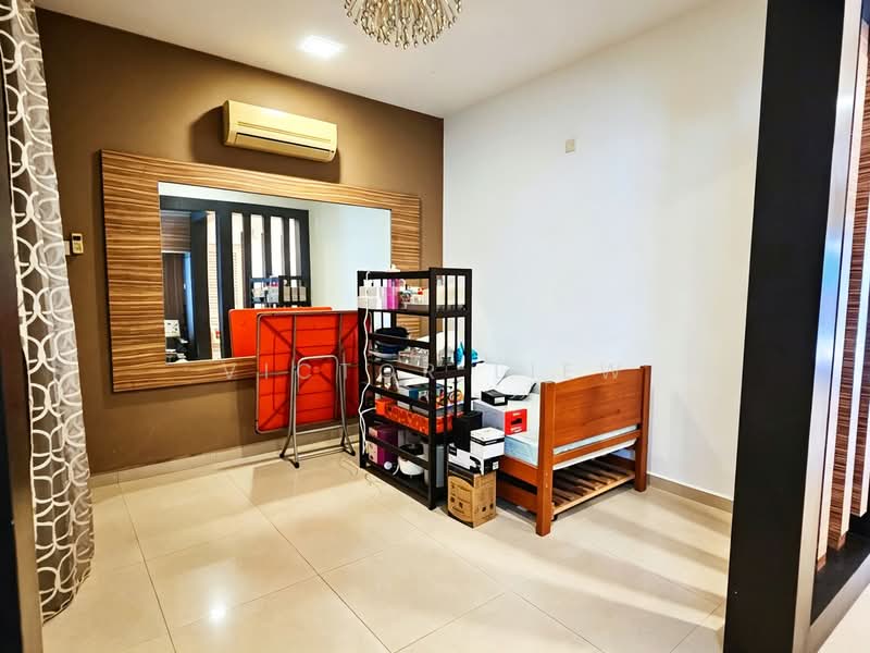 Rumah Teres 2.5-Tingkat untuk Dijual di Pju 1a (Ara Damansara) - Victor Liew - Bedroom - PropertyGuru.com.my