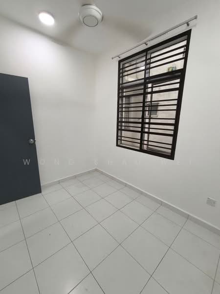 Condominium for Rent at Scott Towers @ Larkin JB - Wong Shau Wei - PropertyGuru.com.my
