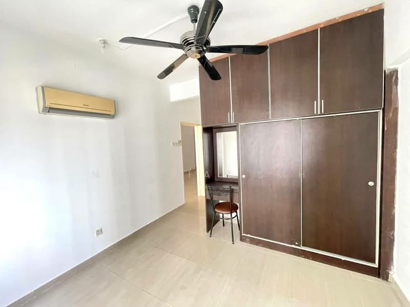 Kondominium untuk Dijual di Kepong Sentral Condominium - Norafian SMH - Bedroom - PropertyGuru.com.my