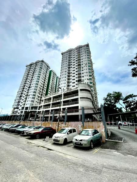 Kondominium untuk Dijual di Kepong Sentral Condominium - Norafian SMH - Exterior - PropertyGuru.com.my