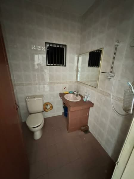 Rumah Berkembar untuk Dijual di Seksyen 1 Wangsa Maju (Wangsa Maju) - Welson Moo - Bathroom - PropertyGuru.com.my