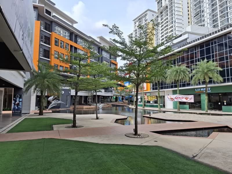 Shop / Office untuk Dijual di Pusat Bandar Puchong (Puchong) - FC Wong - Exterior Setiawalk Shop Office Building - PropertyGuru.com.my