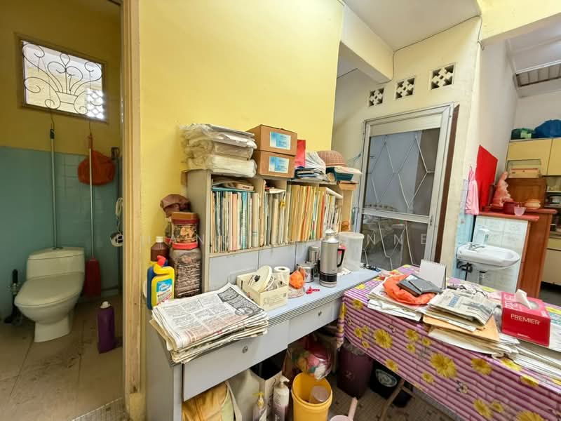 Rumah Teres 1-Tingkat untuk Dijual di Taman Sri Tebrau (Johor Bahru) - Phang Elainne - Bathroom - PropertyGuru.com.my