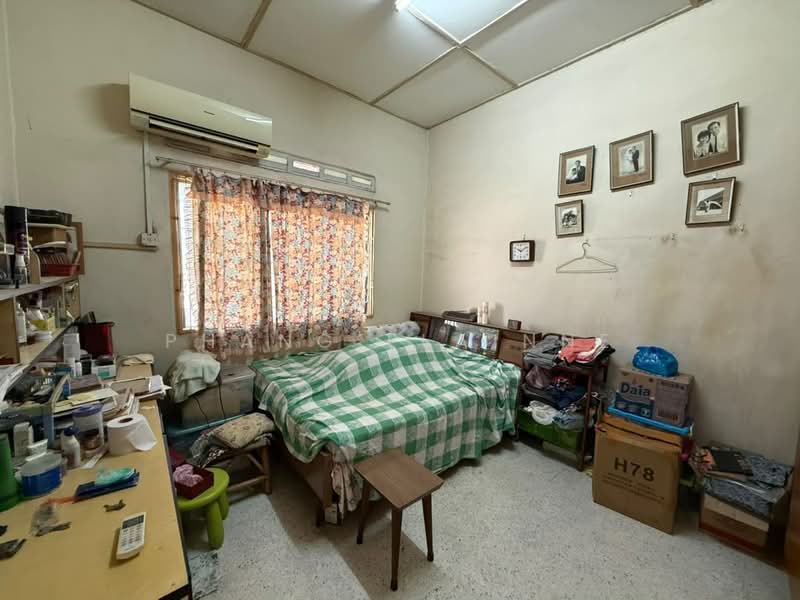 Rumah Teres 1-Tingkat untuk Dijual di Taman Sri Tebrau (Johor Bahru) - Phang Elainne - Bedroom - PropertyGuru.com.my