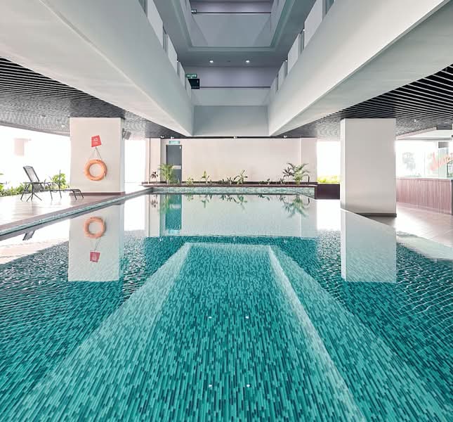 Sofo for Sale in Damansara Jaya (Petaling Jaya) - Hafiz Isa - Pool - PropertyGuru.com.my