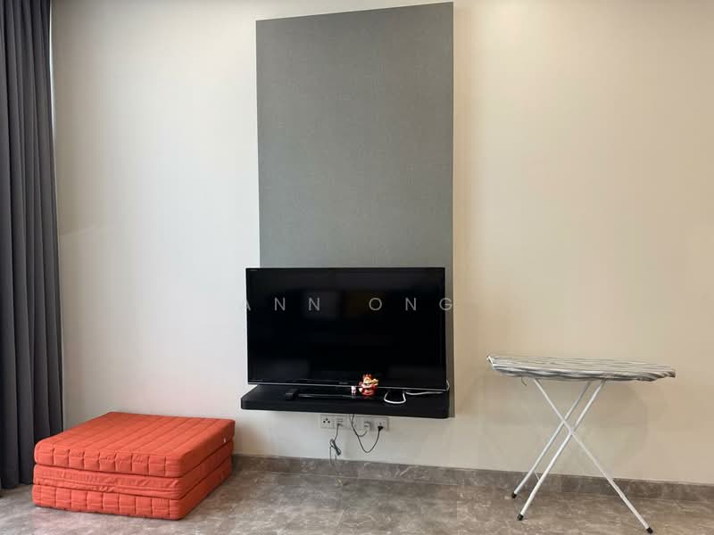 Kediaman Servis untuk Dijual di Laman Ceylon - Ann Ong - Living Room - PropertyGuru.com.my