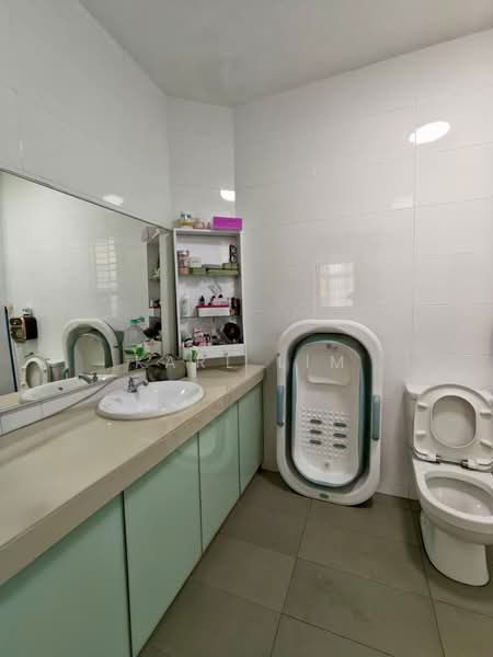 Rumah Teres 2-Tingkat untuk Dijual di Taman Impian Emas (Skudai) - Karl Lim - Bathroom - PropertyGuru.com.my