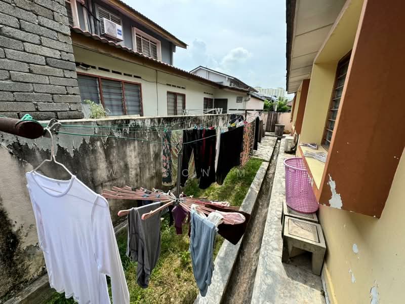 Rumah Berkembar untuk Dijual di Seksyen 1 Wangsa Maju (Wangsa Maju) - Welson Moo - Exterior - PropertyGuru.com.my