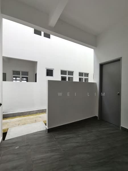 Rumah Teres 2-Tingkat untuk Dijual di Taman Mengkibol (Kluang) - Chin Wei Lim - PropertyGuru.com.my