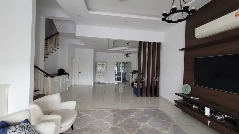 Rumah Teres 2-Tingkat untuk Disewa di Alam Impian (Shah Alam) - Amsyar Jamil - Living Room - PropertyGuru.com.my