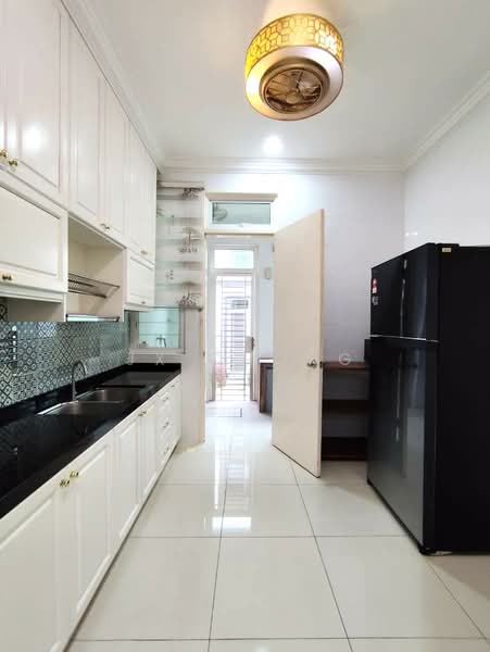 2-storey Terraced House for Rent in Eco Majestic (Semenyih) - JX Chong - Kitchen - PropertyGuru.com.my
