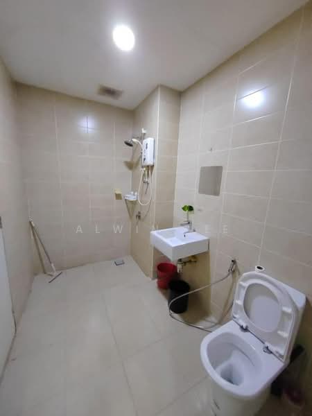 Rumah Teres 2-Tingkat untuk Dijual di Setia Alam (Selangor) - Alwin Lee - Bathroom - PropertyGuru.com.my