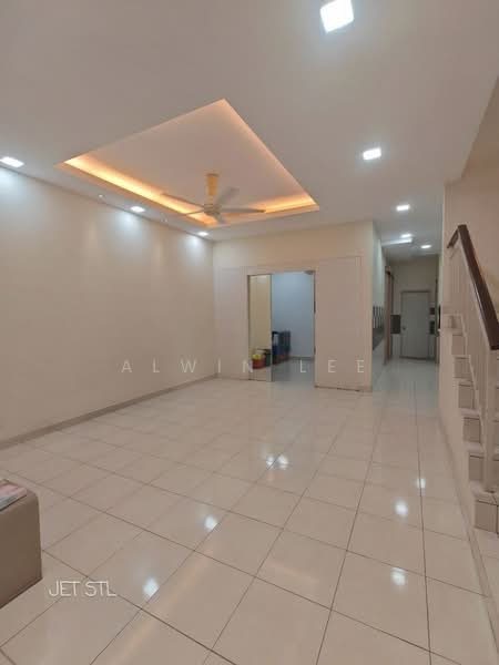 Rumah Teres 2-Tingkat untuk Dijual di Setia Alam (Selangor) - Alwin Lee - Living Room - PropertyGuru.com.my