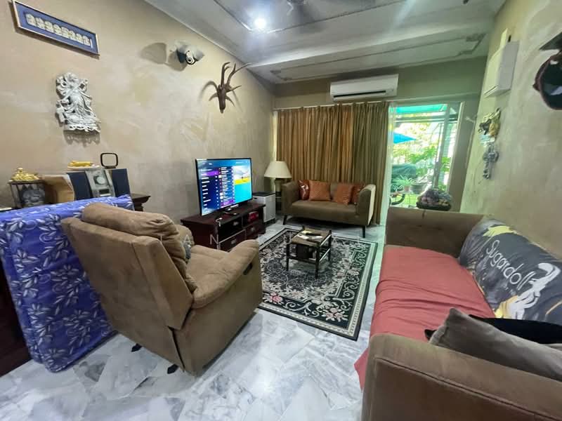Rumah Teres 1-Tingkat untuk Dijual di Taman Desa Cheras (Cheras) - Tan Ru Xin - Living Room - PropertyGuru.com.my