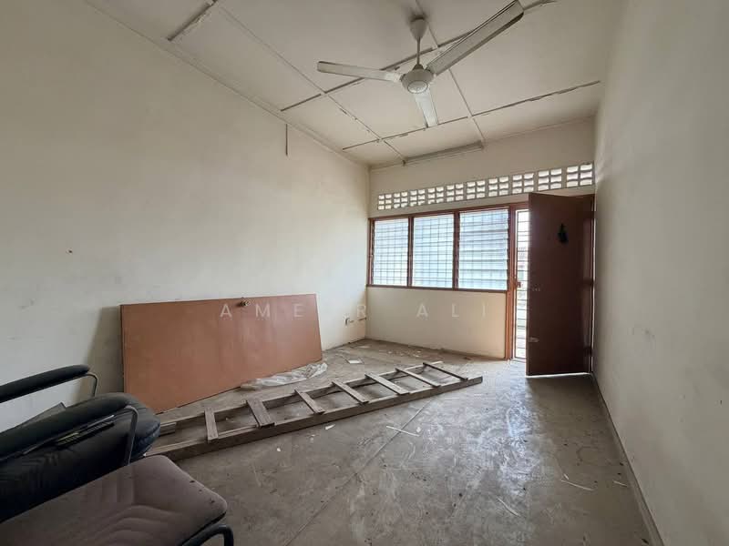 2-storey Terraced House for Sale in Taman Maluri (Cheras) - Ameer Ali - Interior - PropertyGuru.com.my