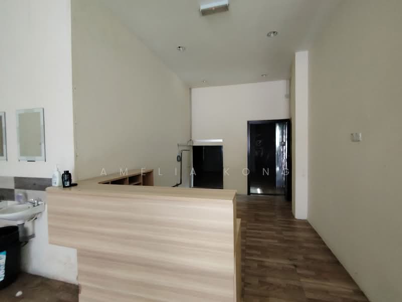 Shop for Rent in Kampung Jawa (Ipoh) - Amelia Kong - Interior - PropertyGuru.com.my
