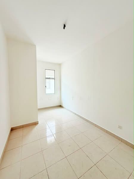 Rumah Teres 2-Tingkat untuk Dijual di Kota Masai (Pasir Gudang) - Ace Tan - Bedroom - PropertyGuru.com.my