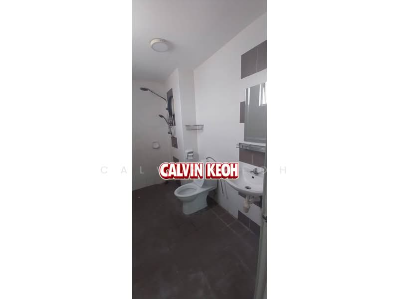 Condominium for Rent at The Golden Triangle Condominium - Calvin Keoh - Bathroom - PropertyGuru.com.my