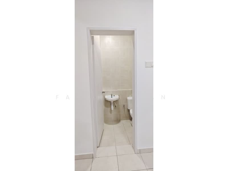 Condominium for Rent at Residensi Adelia 4 - Farah Hanan - Bathroom - PropertyGuru.com.my