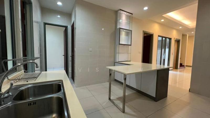 Rumah Teres untuk Disewa di Iskandar Puteri (Nusajaya) (Johor) - Bevis Liew - Kitchen - PropertyGuru.com.my