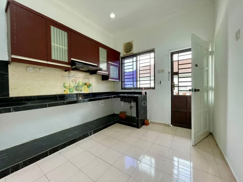 Rumah Teres 1-Tingkat untuk Dijual di Kangkar Pulai (Skudai) - Kc Teo - PropertyGuru.com.my