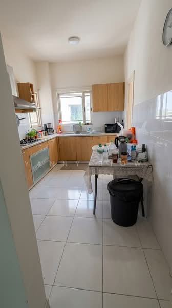 Condominium for Sale at Seri Maya Condominium - Yanny Siow - Kitchen - PropertyGuru.com.my