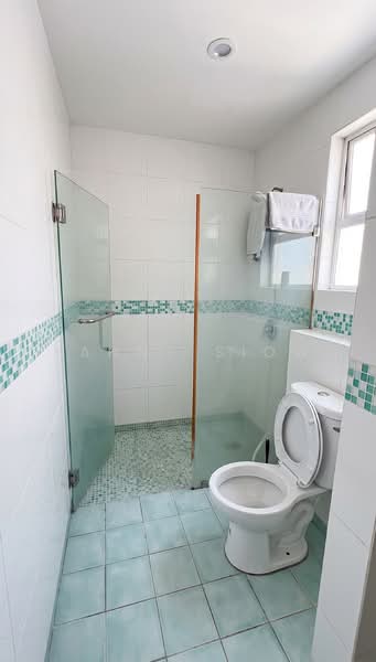 Condominium for Sale at Seri Maya Condominium - Yanny Siow - Bathroom - PropertyGuru.com.my