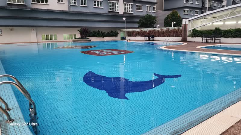 Kediaman Servis untuk Disewa di Subang Avenue - Angeline Tan - Pool - PropertyGuru.com.my