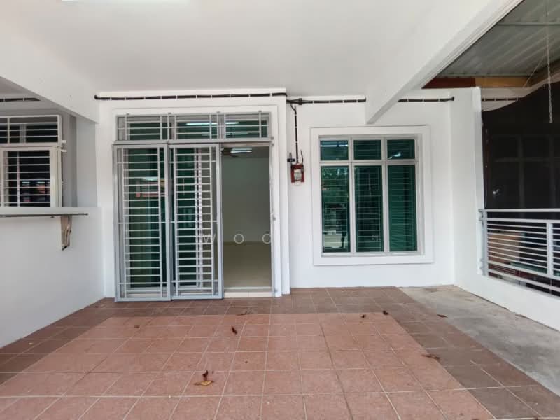 1-storey Terraced House for Sale in Taman Krubong Jaya (Krubong) - Woon . - Exterior - PropertyGuru.com.my