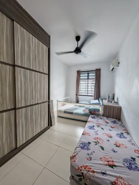 Rumah Teres 2-Tingkat untuk Dijual di Taman Scientex Senai (Senai) - Zack Chow - Bedroom - PropertyGuru.com.my