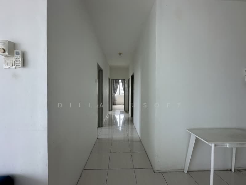 Kondominium untuk Dijual di Pangsapuri Anggun - DILLA YUSOFF - Corridor - PropertyGuru.com.my