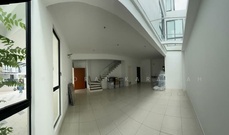 3-storey Terraced House for Sale in 16 Sierra (Puchong) - Surendran Karapiah - Interior - PropertyGuru.com.my