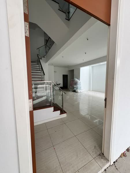 3-storey Terraced House for Sale in 16 Sierra (Puchong) - Surendran Karapiah - Interior - PropertyGuru.com.my
