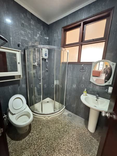 Semi-Detached House for Sale in Ampang Jaya (Ampang) - Welson Moo - Bathroom - PropertyGuru.com.my